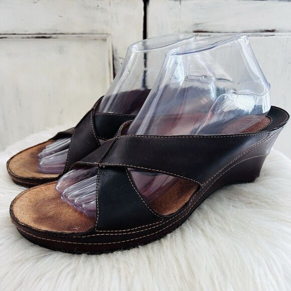 Clarks Artisan Collection Espresso Brown Wedge Slip on Earthy Sandals - Size 10M - Picture 1 of 9